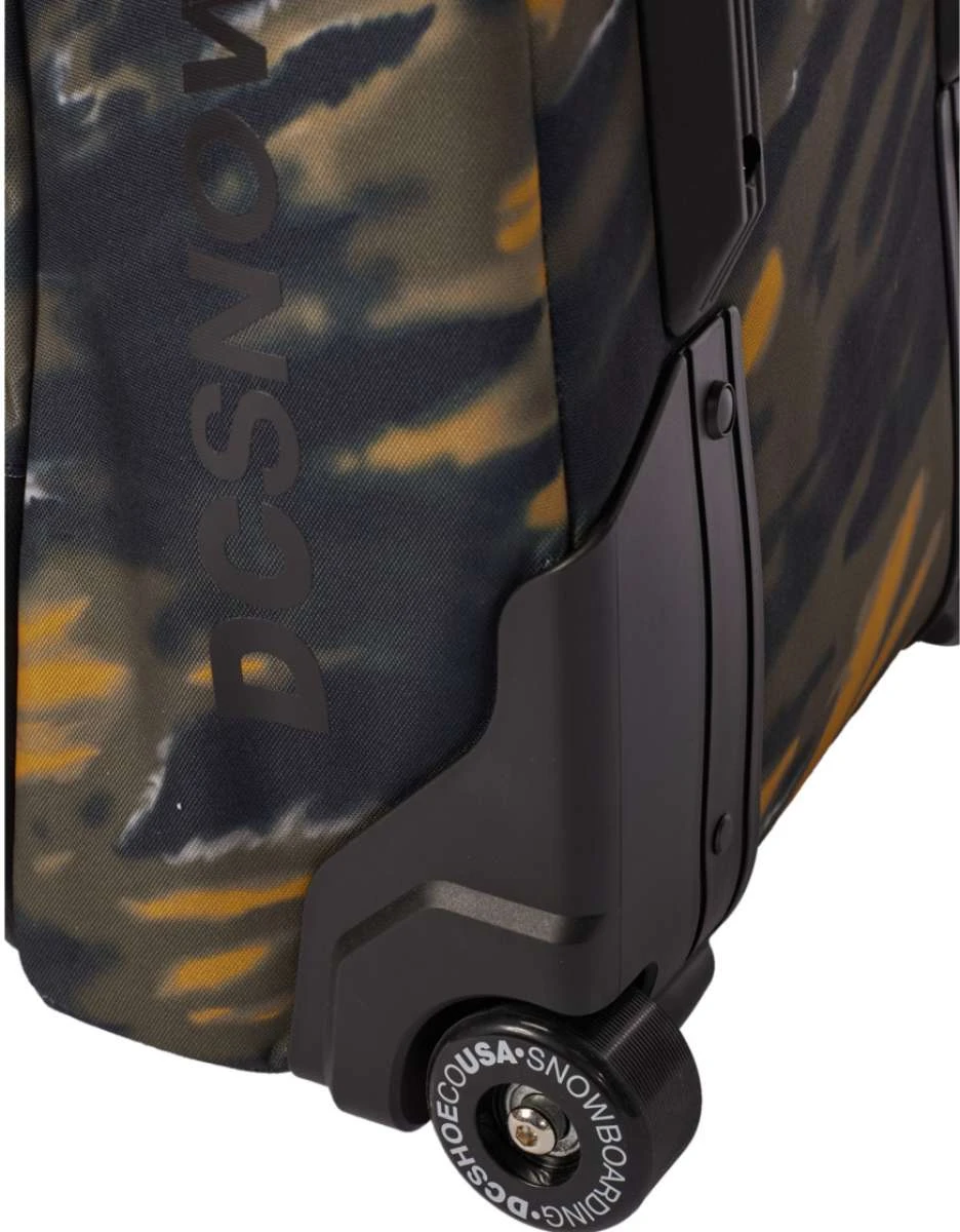 DC Tarmac Wheelie Board Bag 2022-2023 6 DC Tarmac Wheelie Board Bag 2022-2023 - Image 6