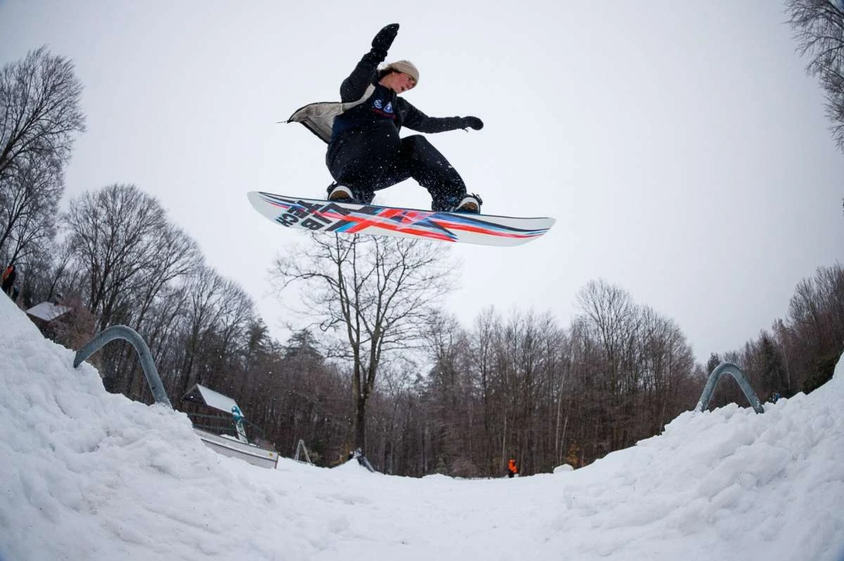 Lib Tech Ladies Ryme Snowboard 2022-2023 2 Lib Tech Ladies Ryme Snowboard 2022-2023 - Image 2